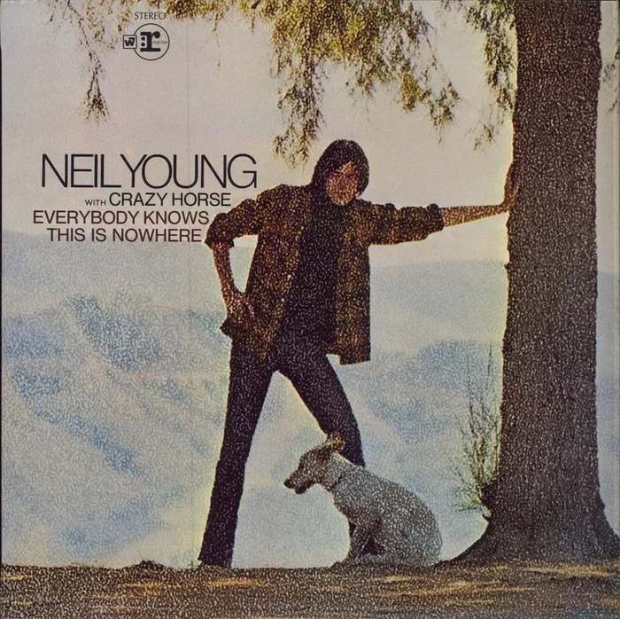 Neil Young Everybody Knows This Is Nowhere – 2nd – EX UK Vinyl LP