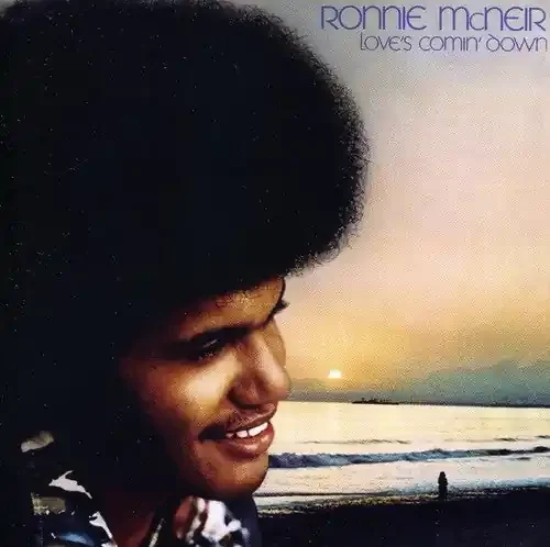 Ronnie McNeir Love‘s Comin Down – COMPACT DISCS