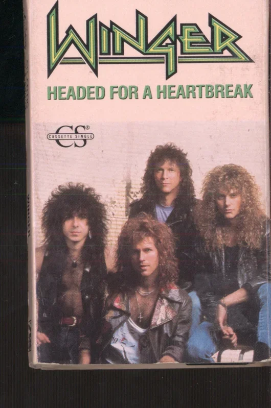 Winger – Headed For A Heartbreak – Cassette