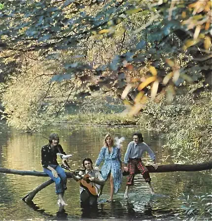 Wings – Wild Life (LP, Album, RE) (Very Good Plus (VG+))